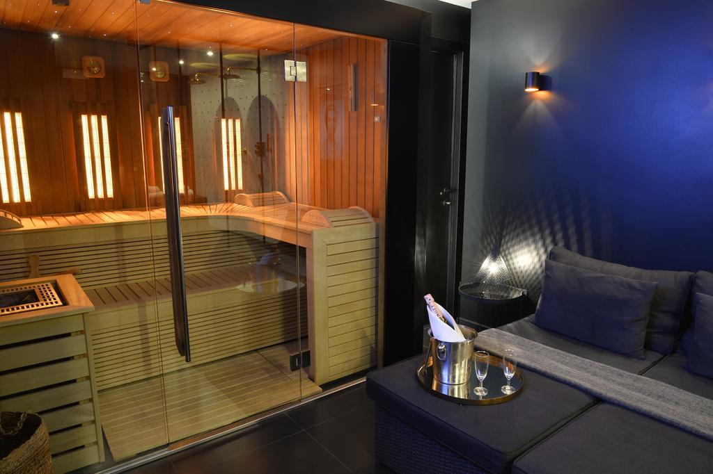 Chambre Avec Jacuzzi Sauna Privatif Bruselas Exterior foto